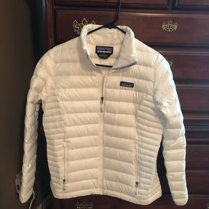 Patagonia Women’s Down Sweater Jacket medium